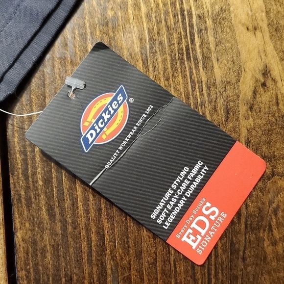 NWT DICKIES - gark grey charcoal Scrub top XS NEW - Picture 2 of 11